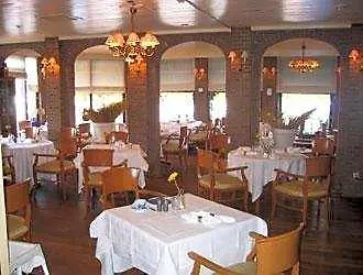 호텔 De Admiraal 3*